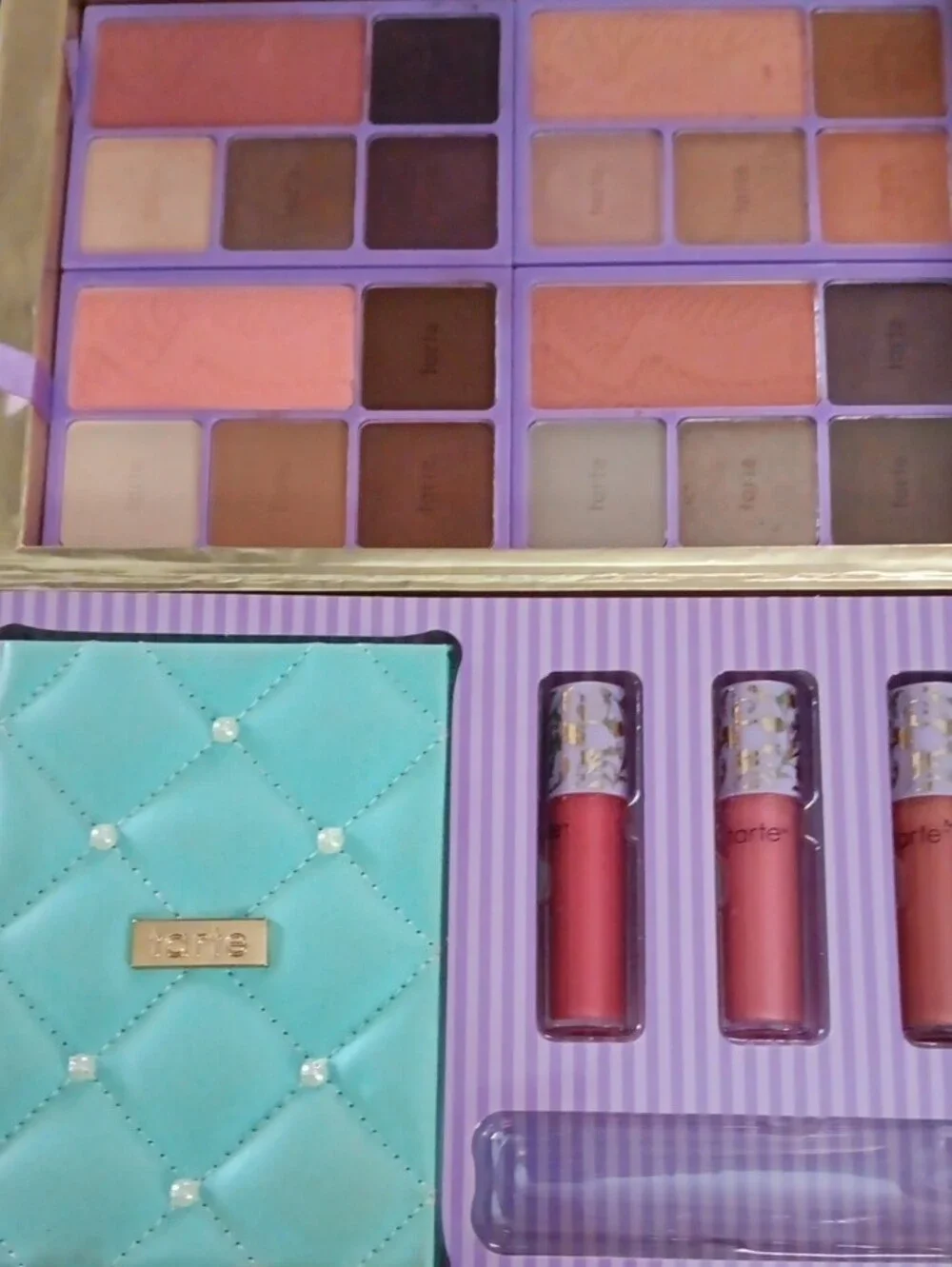 Tarte Eyeshadow Case With Nuetral Eyeshadows, Blush, And Lip Glosses